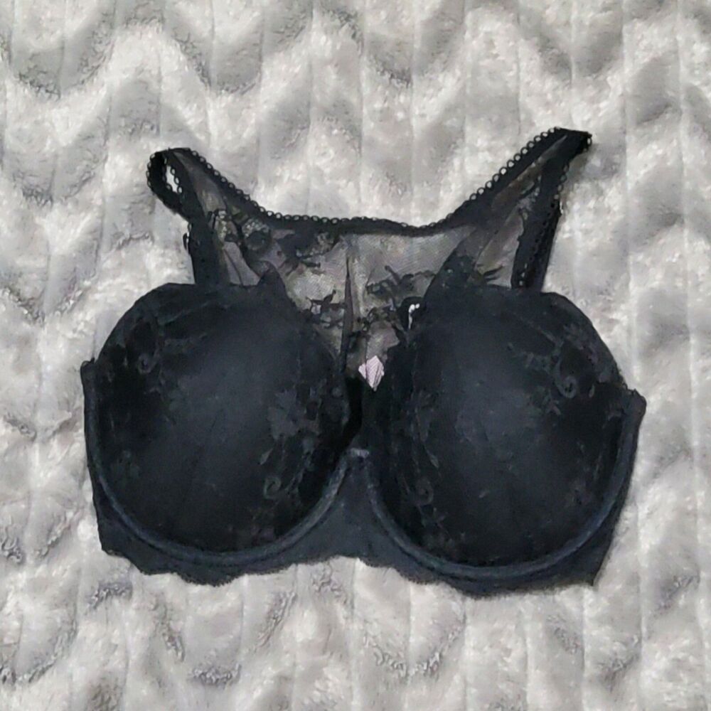 Victoria Secret Womens Size 32DDD Black Lace Front Padded Wired Bra